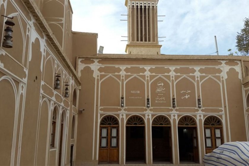 هتل سنتی مهر یزد