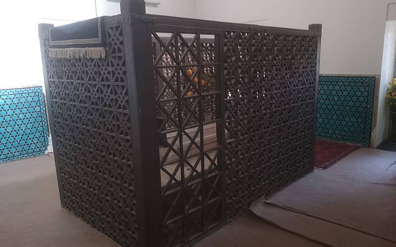 آرامگاه مشتاقیه 