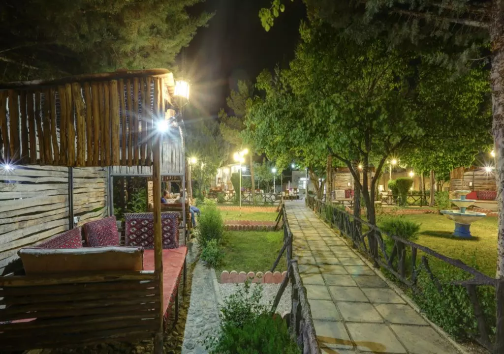 هتل جهانگردی سنندج