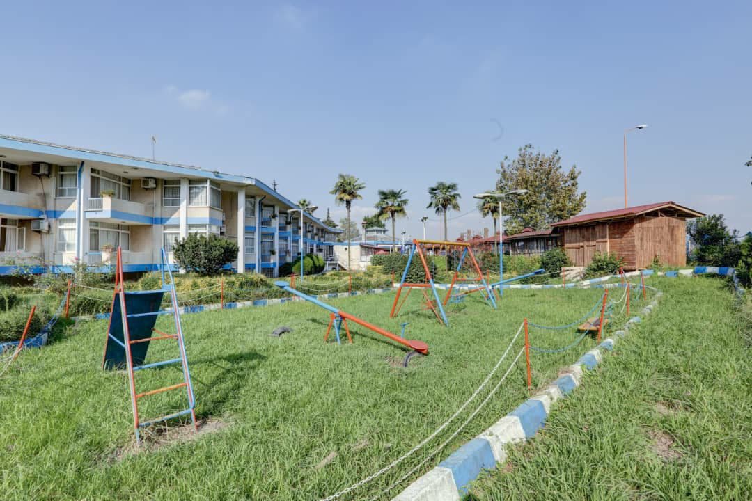 هتل جهانگردی لاهیجان