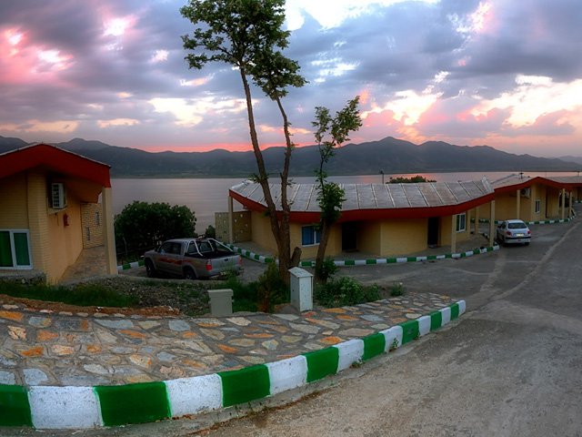 هتل جهانگردی مریوان