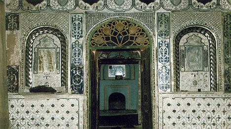 خانه معزی