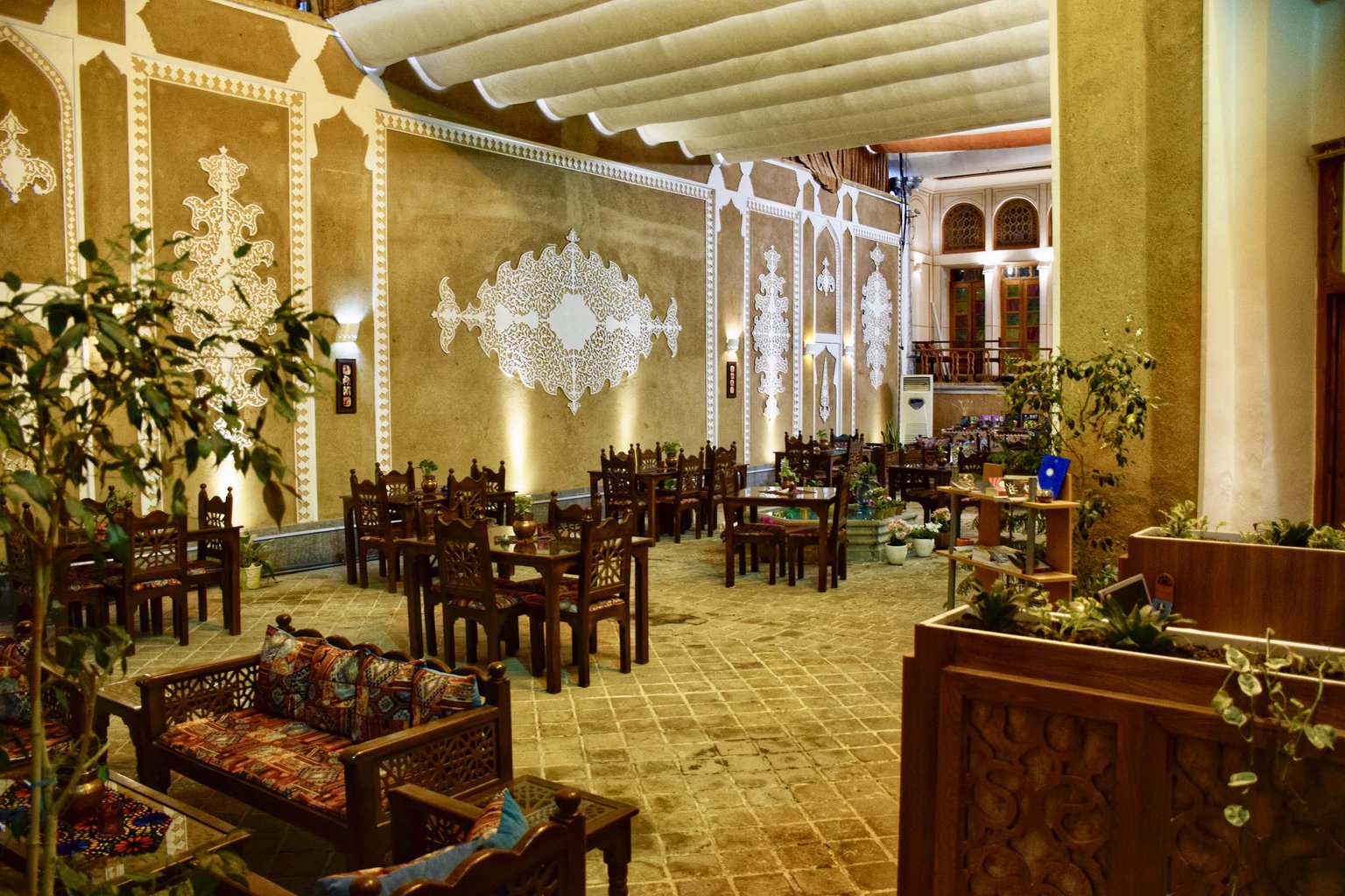 هتل سنتی اصفهان