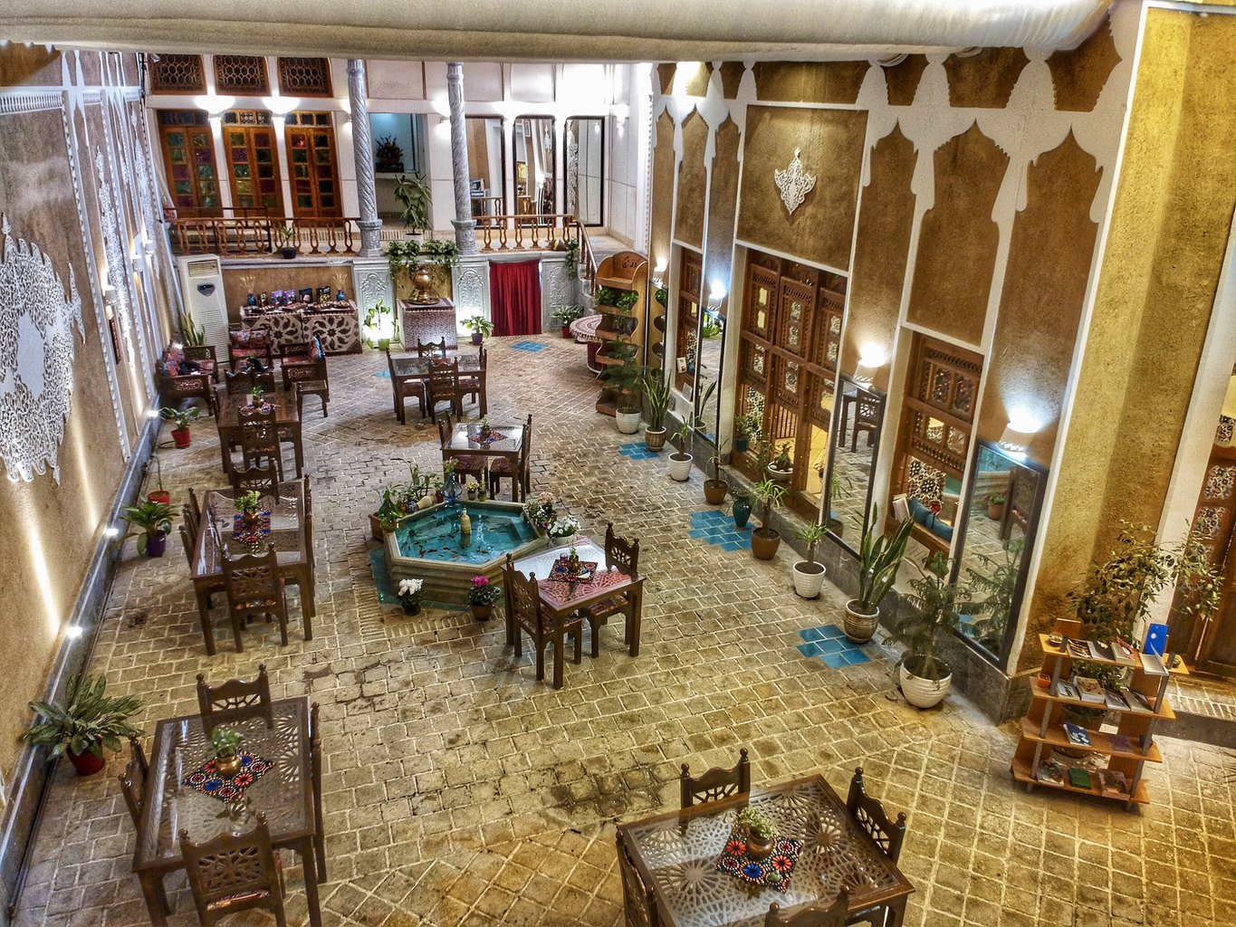 هتل سنتی اصفهان