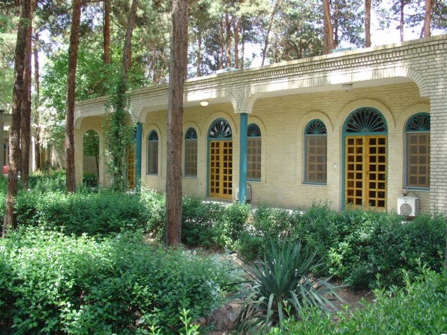 هتل پارسیان صفائیه یزد