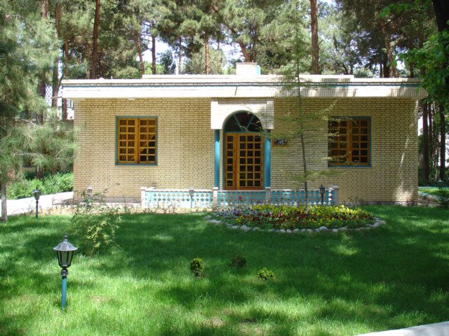 هتل پارسیان صفائیه یزد