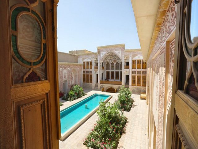 مجتمع اقامتی مهین سرای راهب کاشان