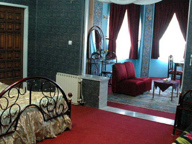 هتل سنگسر مهدیشهر