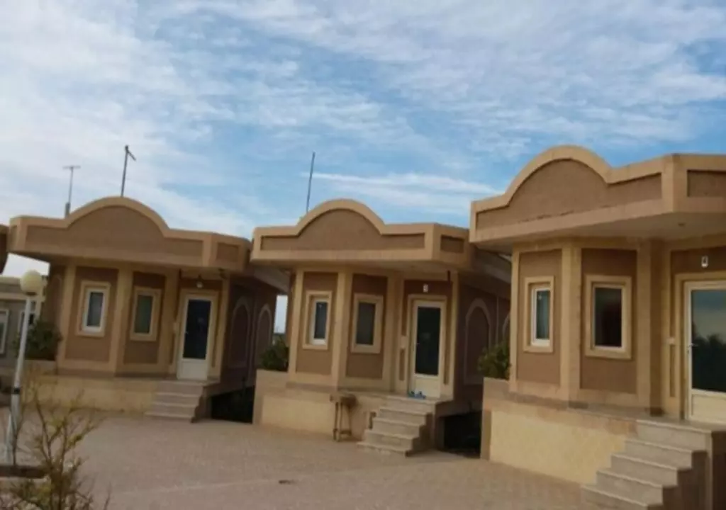 هتل نارنجستان طبس