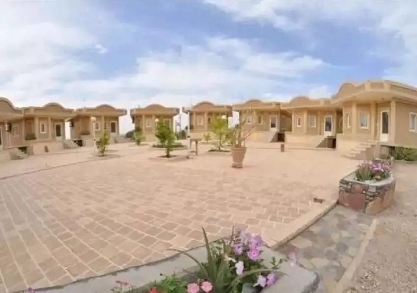 هتل نارنجستان طبس