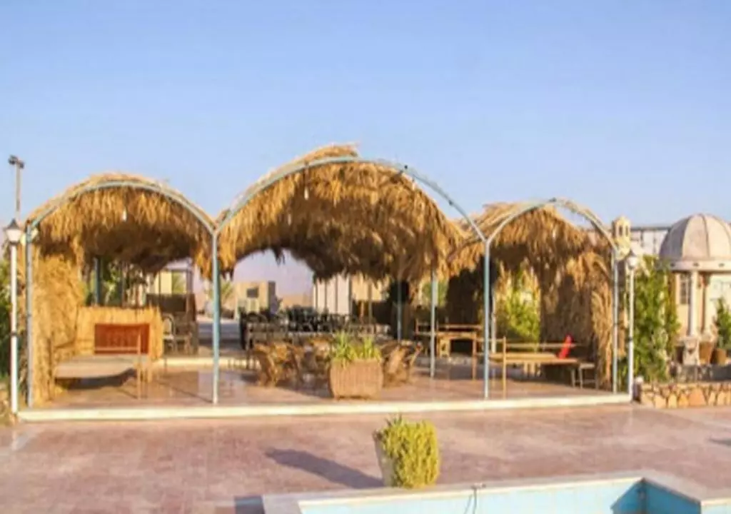 هتل نارنجستان طبس