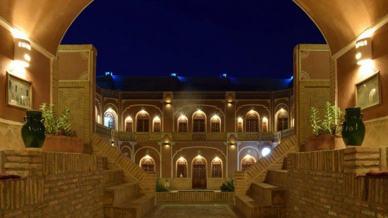هتل کاروانسرای مشیر یزد