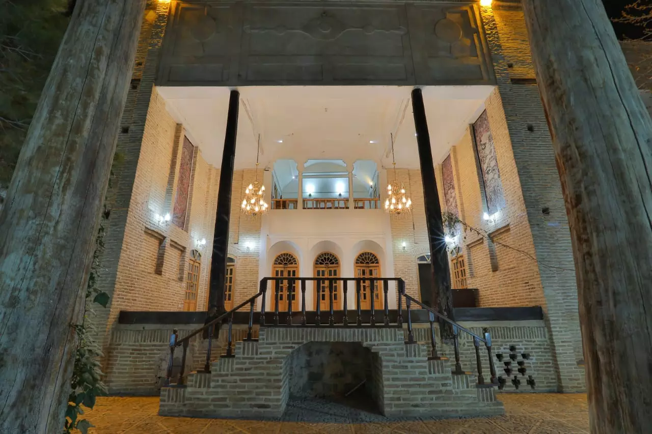 عمارت متولی باشی