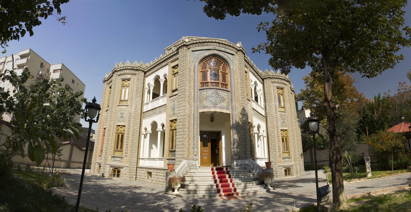 خانه شقاقی تهران 