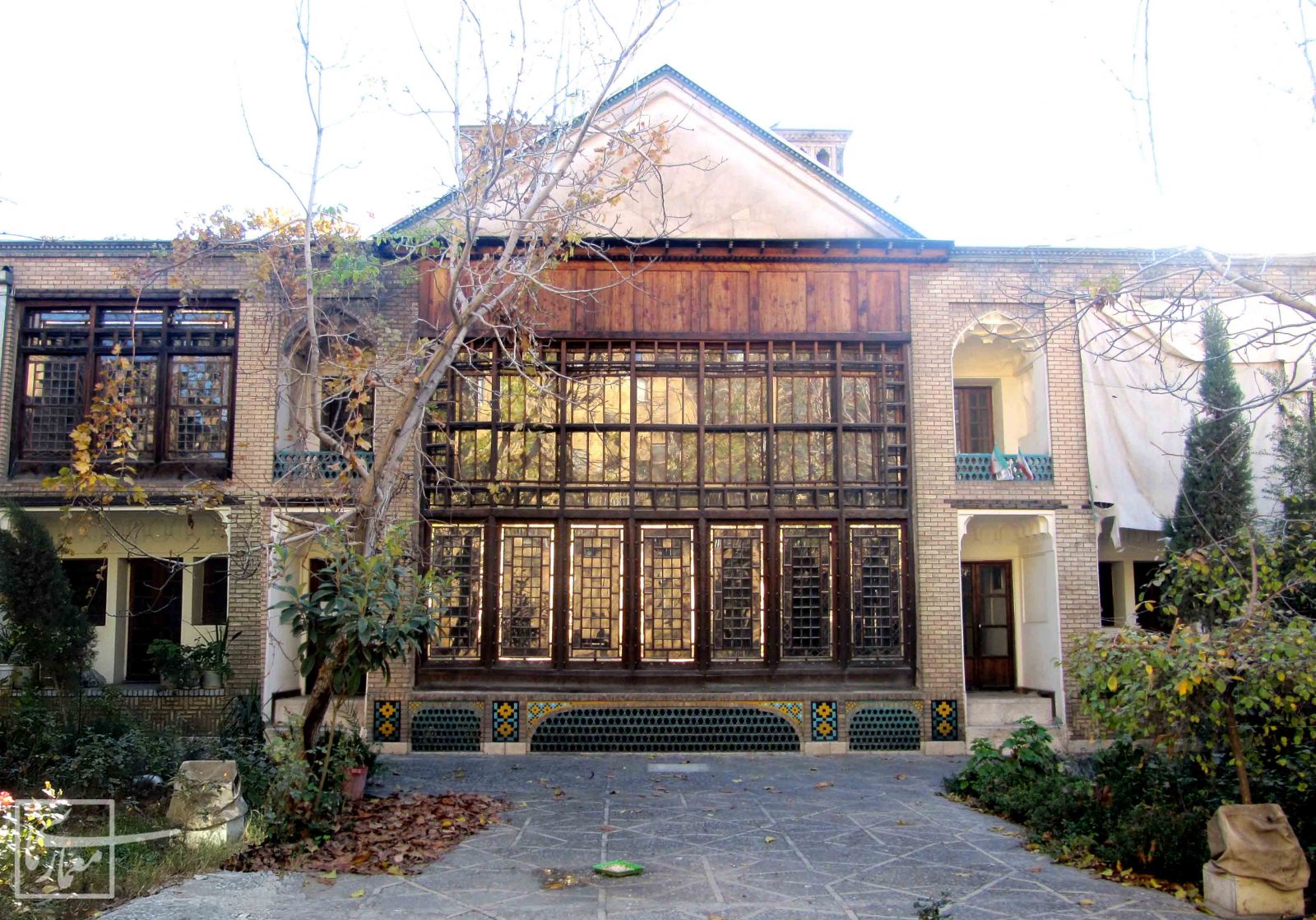 خانه وثوق تهران
