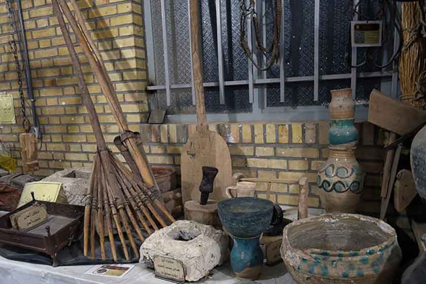 موزه مردم شناسی اردکان