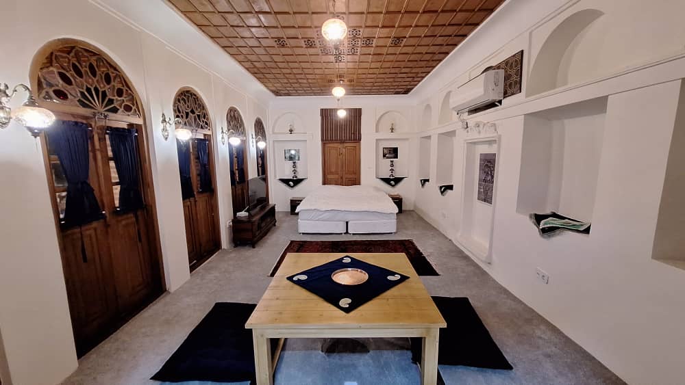 هتل خانه سنتی بهروزی قزوین