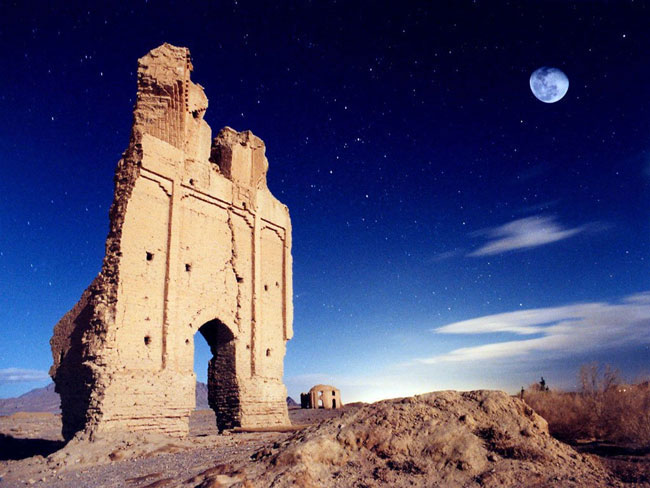 دروازه فرافر