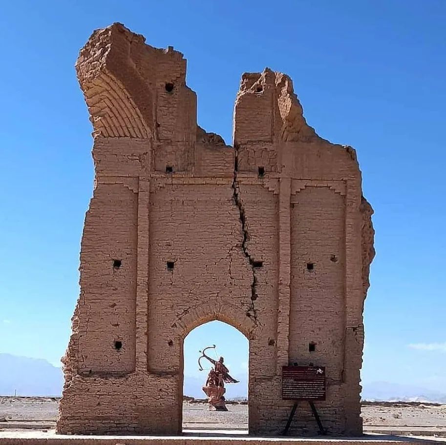 دروازه فرافر