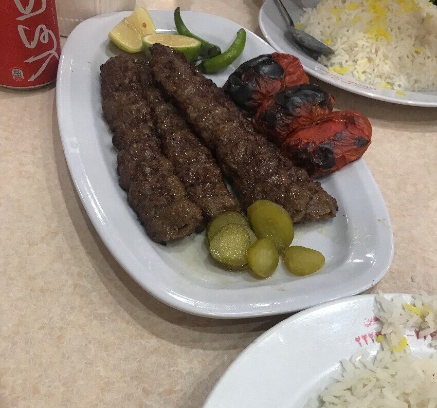 رستوران عمو حسین کرج
