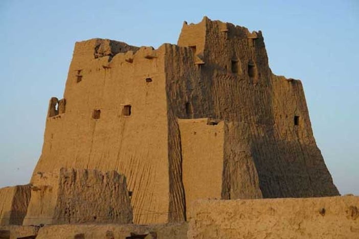 قلعه سب  روستای سب