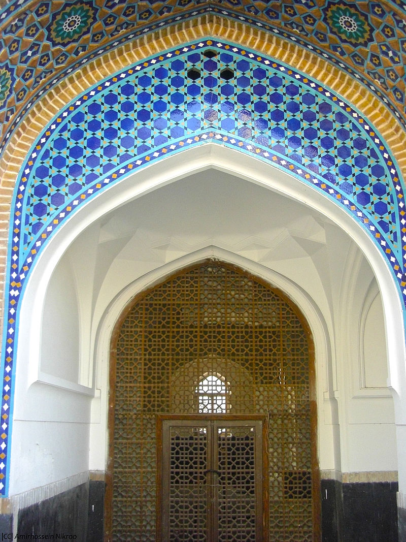 مسجد هفتادو دو تن مشهد