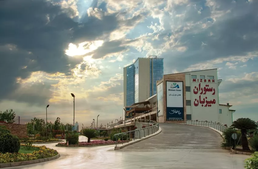 هتل میزبان بابلسر