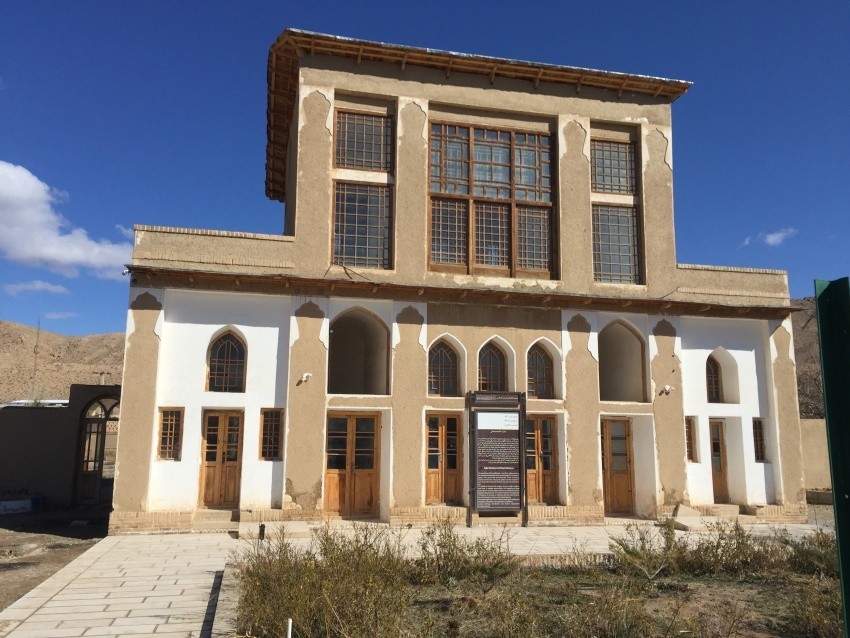 عمارت قراولخانه