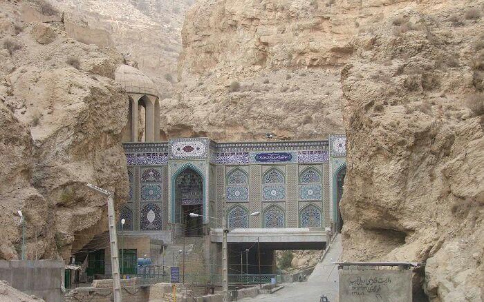 امامزاده بی‌بی حکیمه خاتون