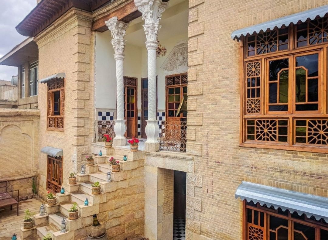 اقامتگاه بومگردی سی راه شیراز