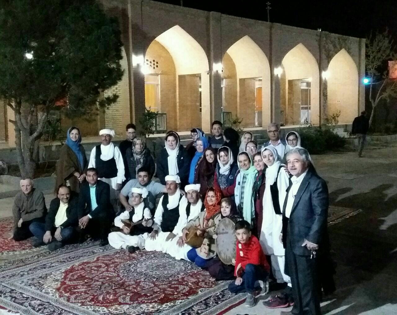 اقامتگاه بومگردی فصیح اقامتگاه بومگردی فصیح