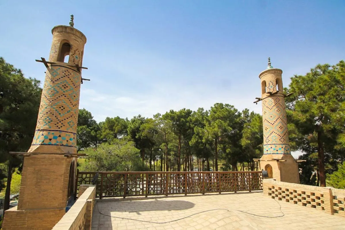 منارجنبان منارجنبان