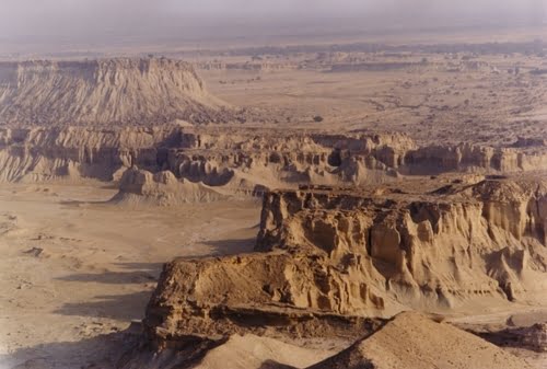دره ستاره ها جاهای دیدنی قشم در زمستان