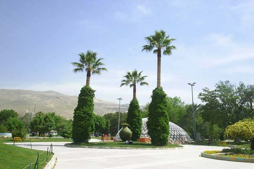 بوستان ولیعصر شیراز
