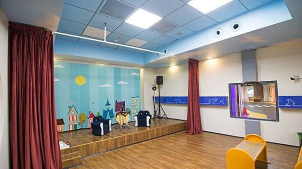 کاربازیا برج میلاد کاربازیا برج میلاد