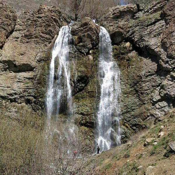 ابشار دوقلو آبشار دوقلو