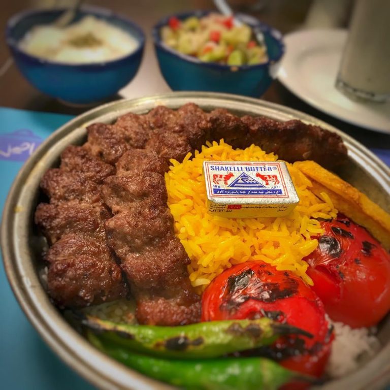 رستورانهای ایرانی که ظروف خاصی برای سرو دارند رستوران با ظروف خاص رستورانهای ایرانی که ظروف خاصی برای سرو دارند