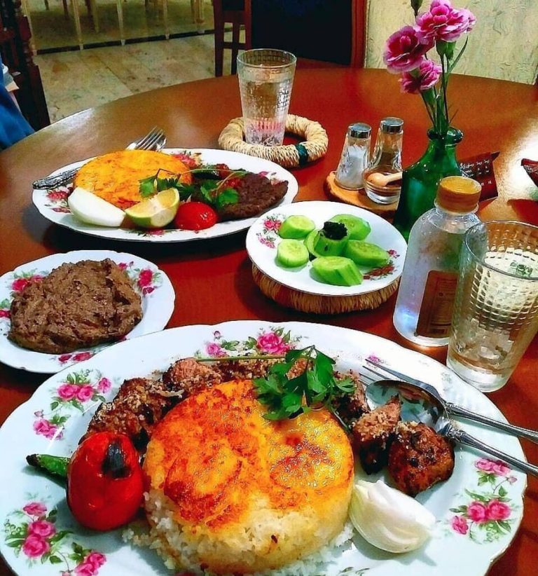 رستورانهای ایرانی که ظروف خاصی برای سرو دارند رستوران با ظروف خاص رستورانهای ایرانی که ظروف خاصی برای سرو دارند