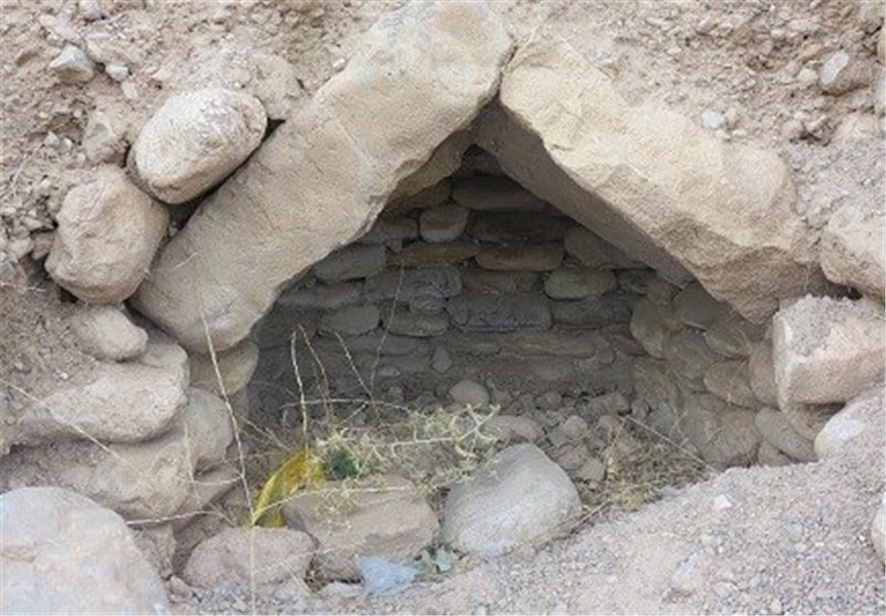 قبرستان تاریخی ۳۵۰۰ ساله روستای لما  قبرستان تاریخی ۳۵۰۰ ساله روستای لما