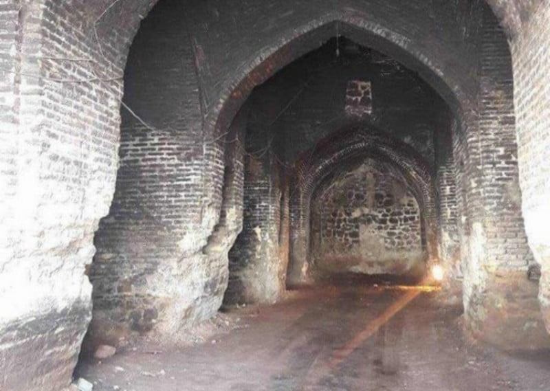 بولدوزر سرا