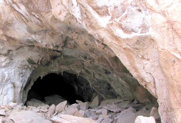 گنبد نمکی منور
