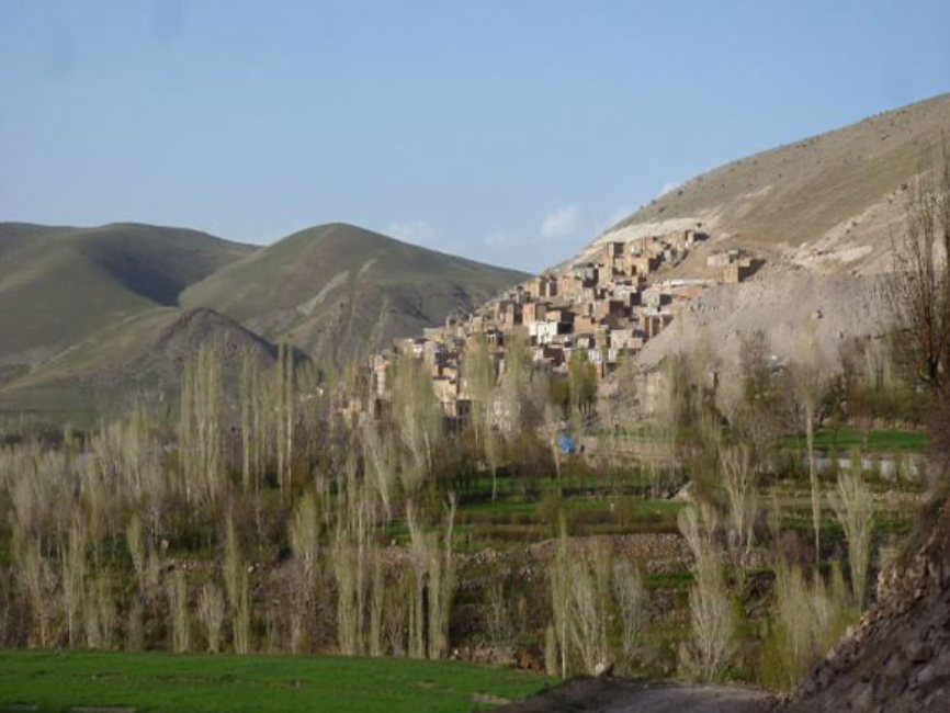بزرگترین مسجد صخره ای ایران بزرگترین مسجد صخره ای ایران بزرگترین مسجد صخره ای ایران