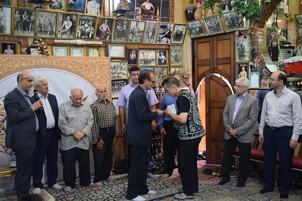 زورخانه شیر زورخانه شیر زورخانه شیر
