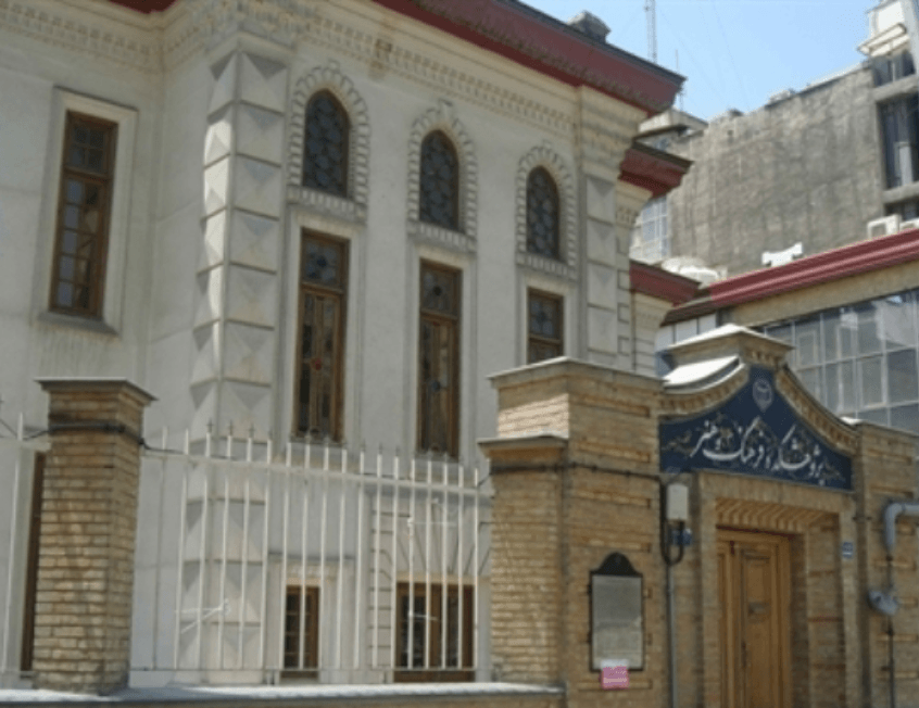 عمارت ارباب رستم گیو