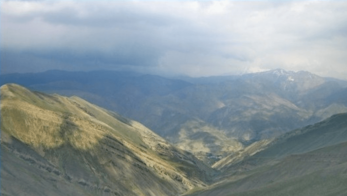 قله لوارک قله لوارک تهران