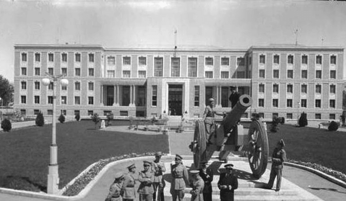 توپ مروارید تهران توپ مروارید تهران