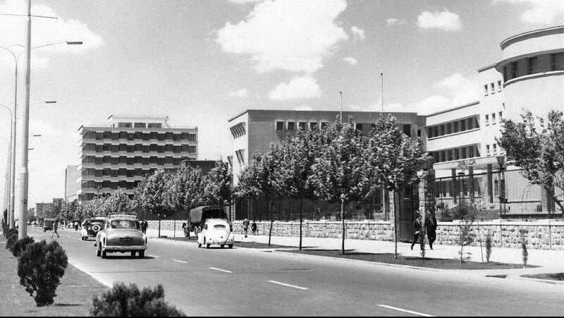 خیابان آزادی تهران  خیابان آزادی تهران