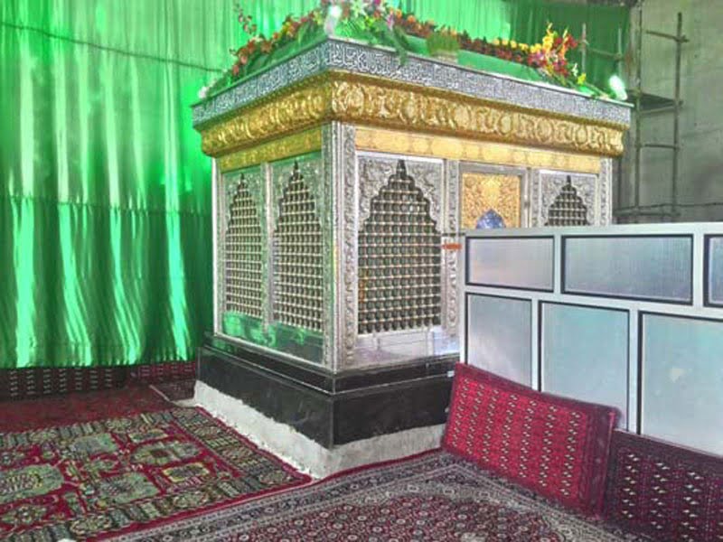 زیارت بی بی دوست زابل  زیارتگاه بی بی دوست زابل