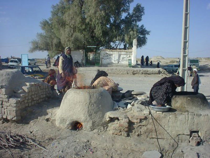 زیارت بی بی دوست زابل  زیارتگاه بی بی دوست زابل