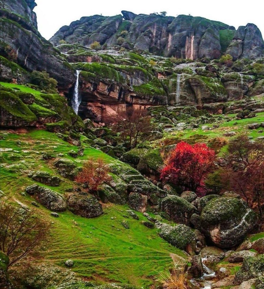 آبشار مخمل کوه خرم آباد آبشار مخمل کوه خرم آباد